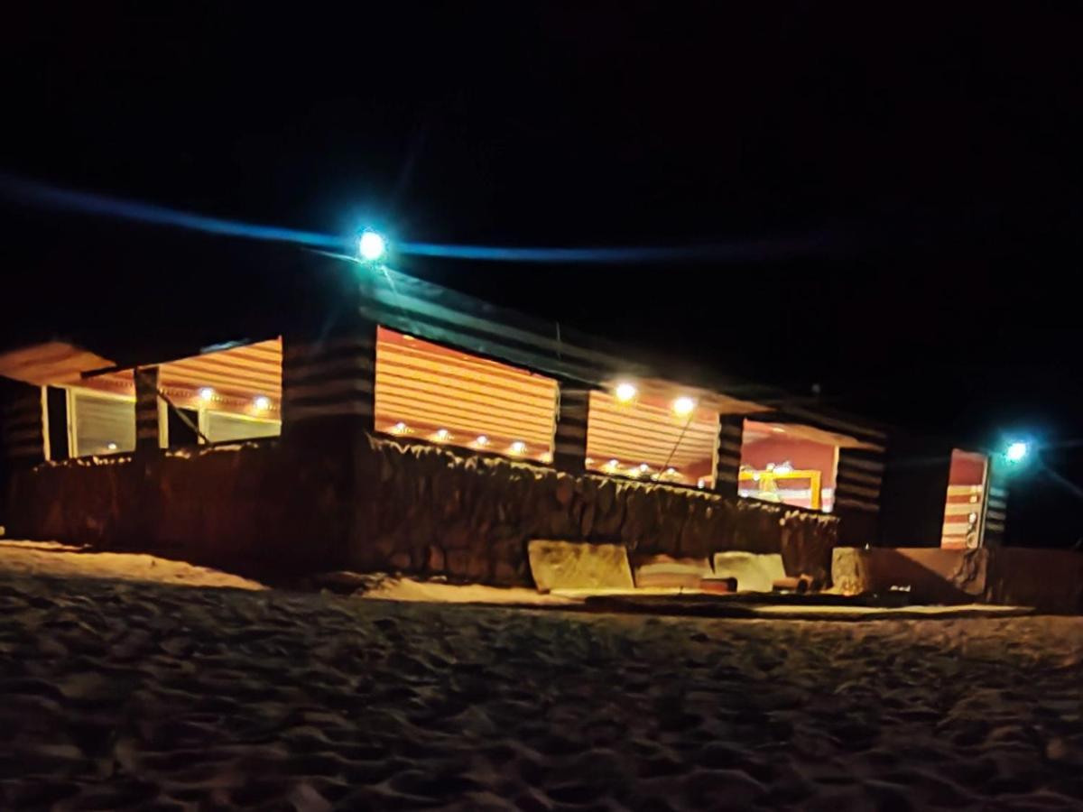 Rotana Camp Hotel Wadi Rum Ngoại thất bức ảnh
