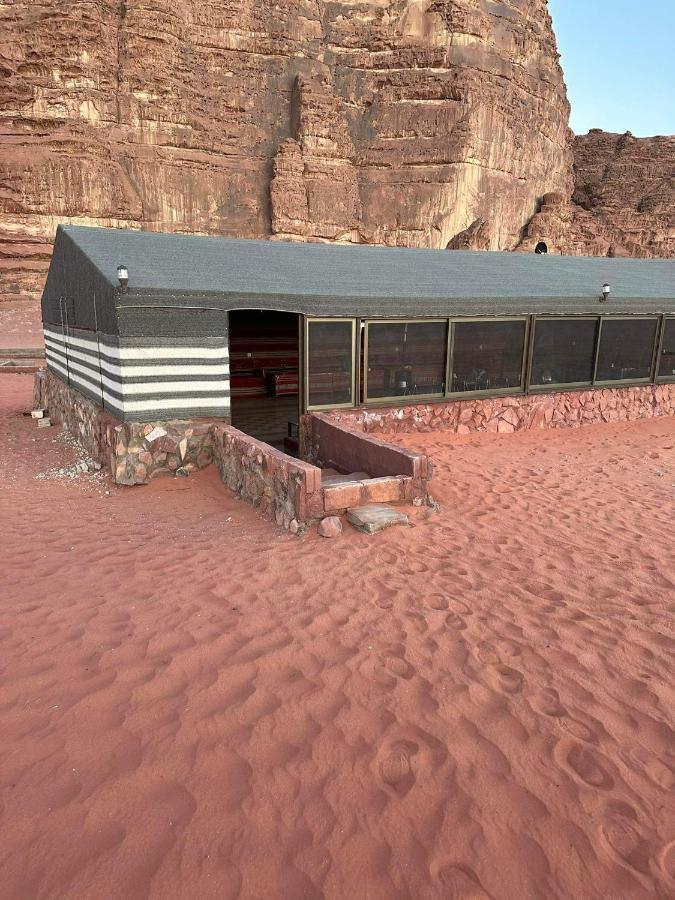 Rotana Camp Hotel Wadi Rum Ngoại thất bức ảnh