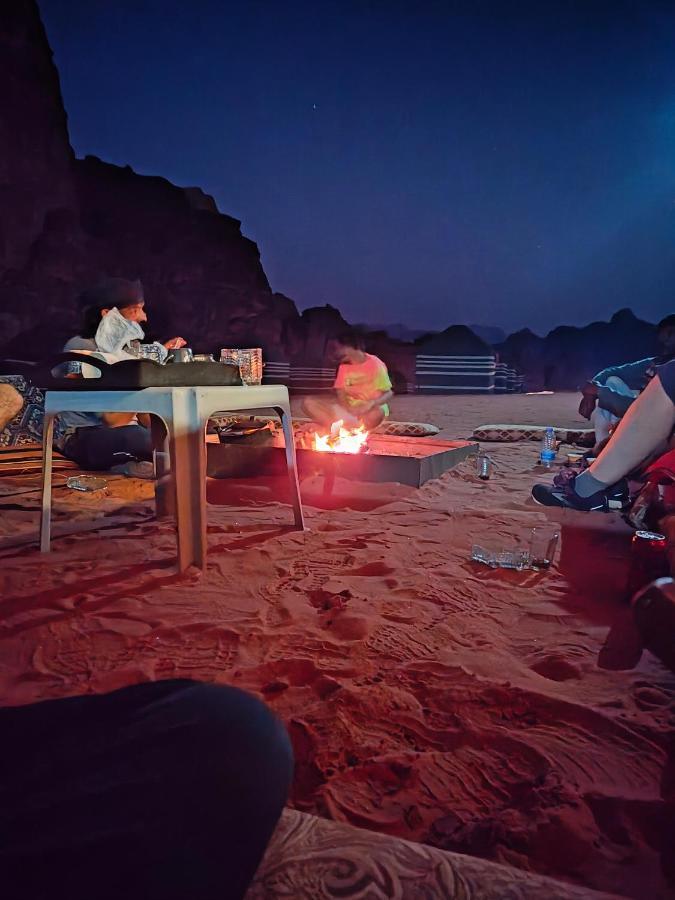 Rotana Camp Hotel Wadi Rum Ngoại thất bức ảnh